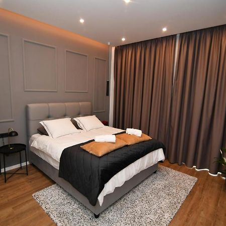 Nicole Apartment Рийека Екстериор снимка
